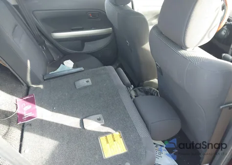 2004 Scion Xa z USA, uszkodzony, nr VIN JTKKT624740060701